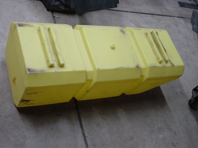 Float-2.jpg
