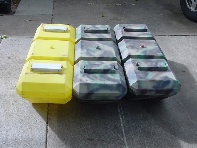 Floats-3.jpg